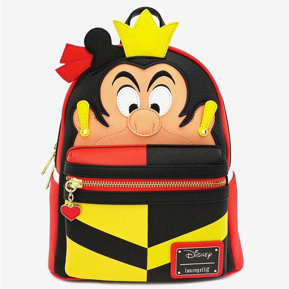 Queen of Hearts Loungefly backpack and wallet set - Picture 2 of 10